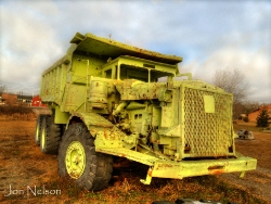 mining_truck_hdr_w
