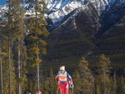 Johaug leads skiers