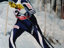 1995-nordic-games-woman-skier-skate